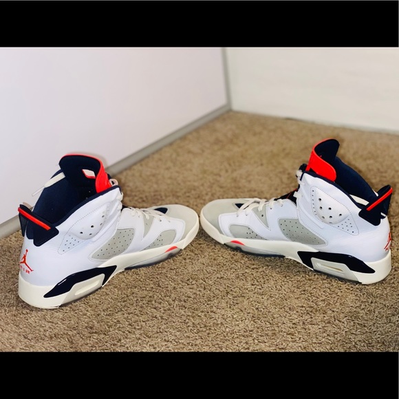 AIR JORDAN RETRO 6 ‘TINKER’ - Picture 7 of 8